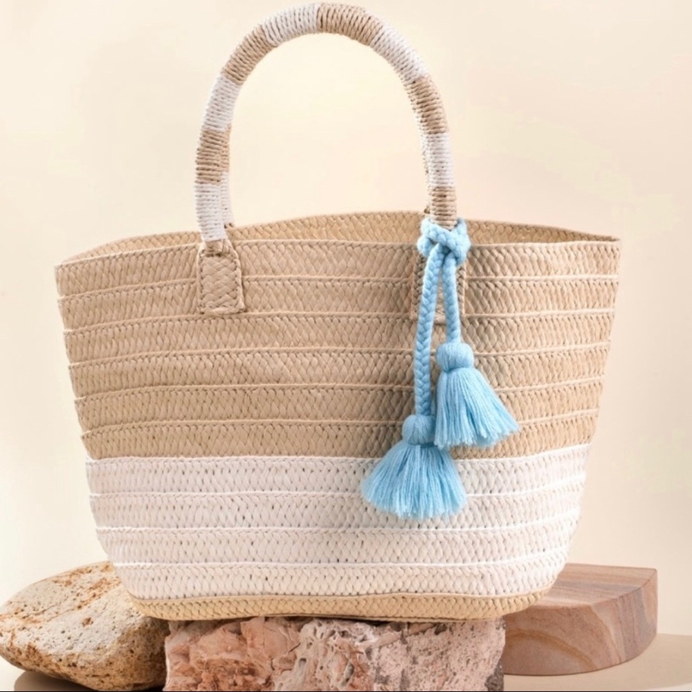 Altru Straw Tote Bag